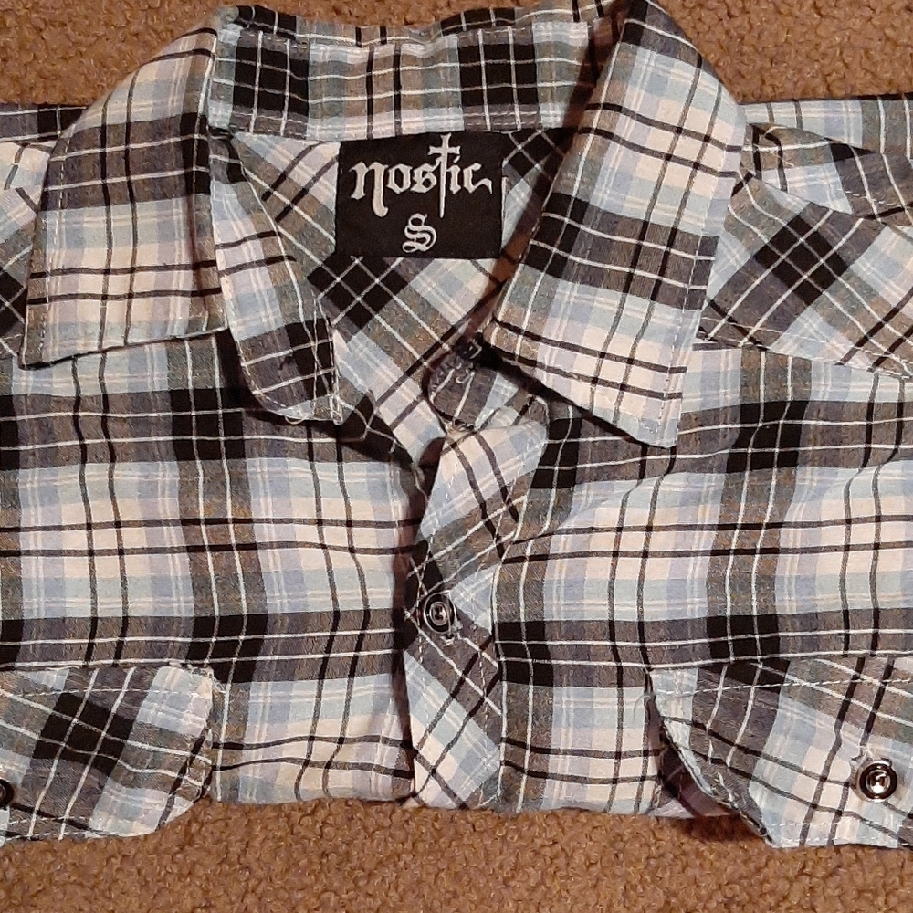 Shirt - Picture 6 of 8